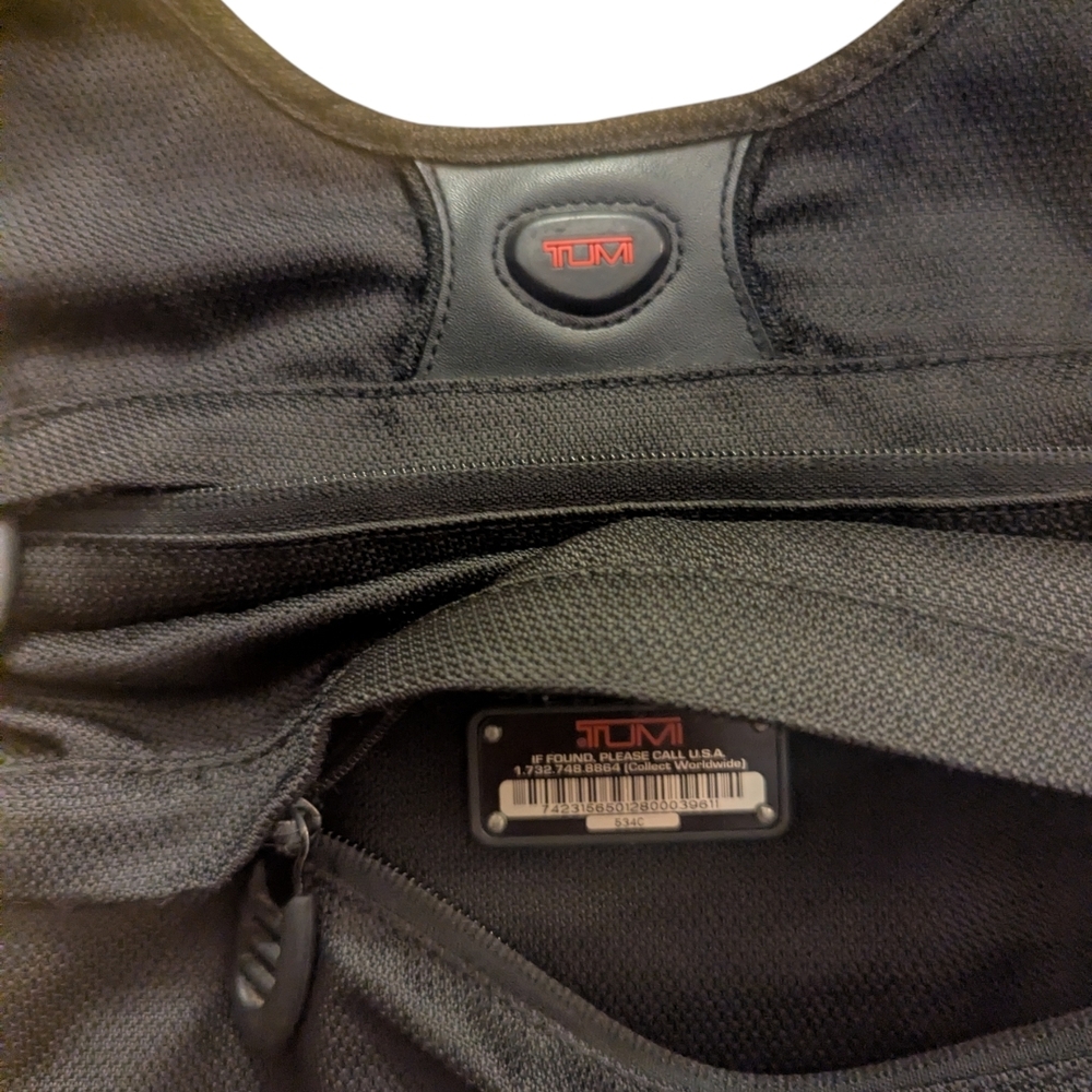 Tumi Black Messenger Bag - Picture 4 of 15